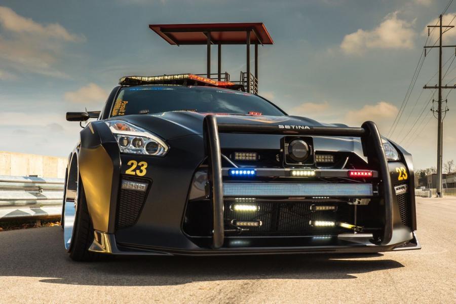  Nissan GT-R Pursuit 23 2017 года  (фото 15 из 18)